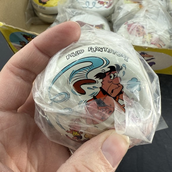 Vintage 1976 Hanna Barbera Metal Yoyo Set of 13 /Original Box/Sealed Pkg - Picture 6 of 9
